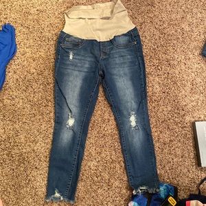 Maternity jeans
